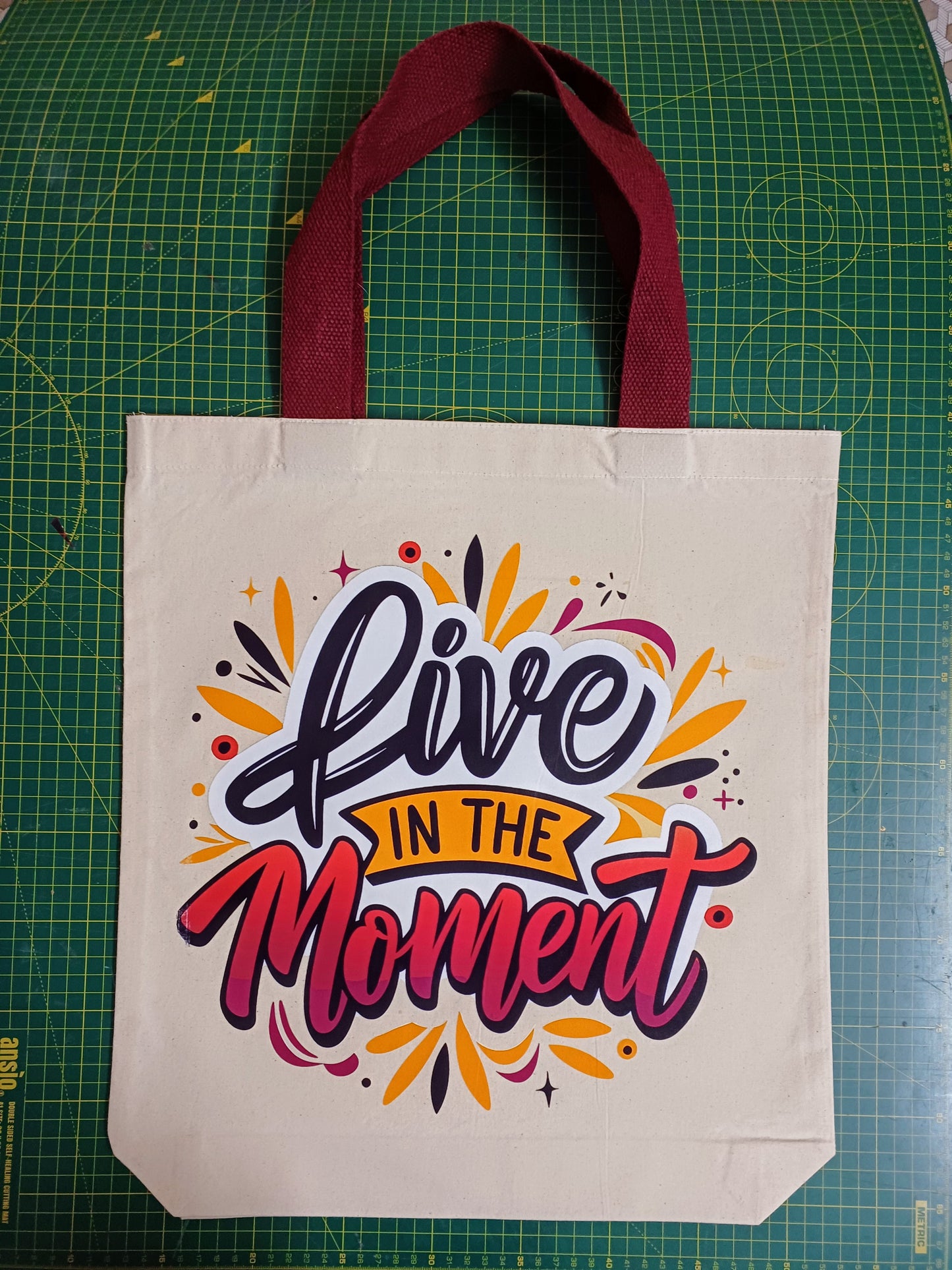 👜 "Live In the Moment"-Premium  Canvas Tote Bag – 300 GSM With Zip